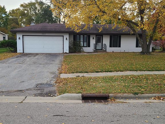 2nd image of 1011 Tamworth Dr