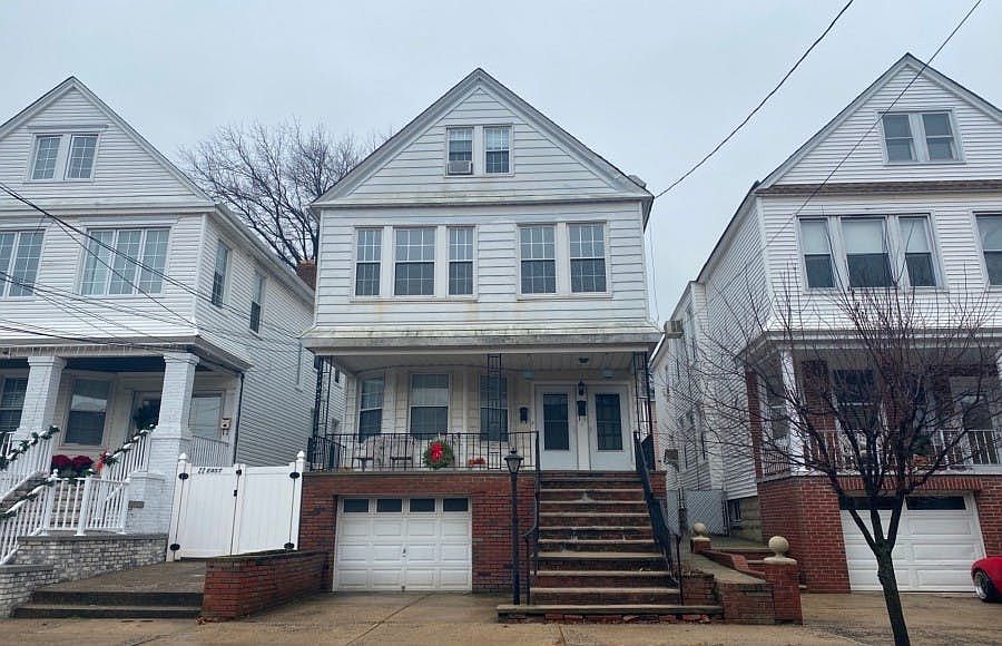 22 E 4th St Bayonne NJ 07002 Zillow