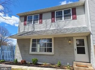 721 W Girard Ave, Lansdale, PA 19446