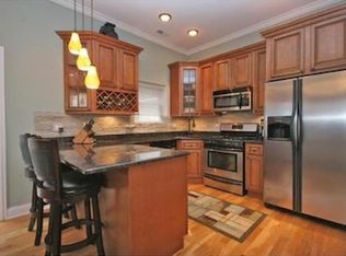 6229 N Richmond St, Chicago, IL 60659