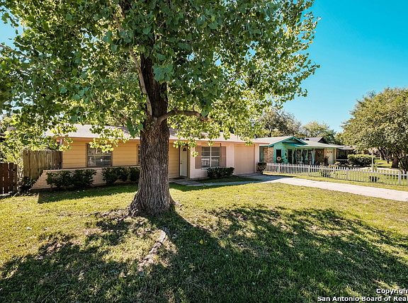 2nd image of 5426 San Benito Dr