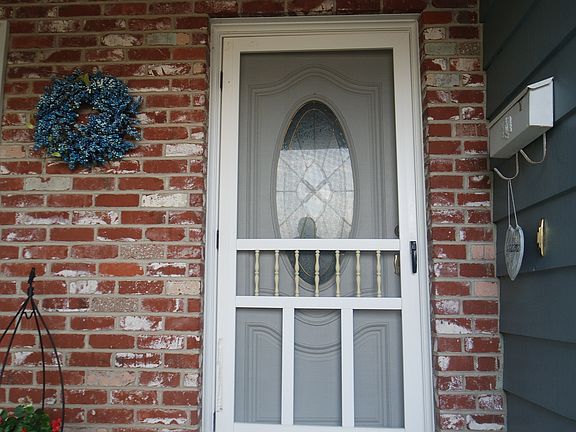 3rd image of 3027 W Harter Ave