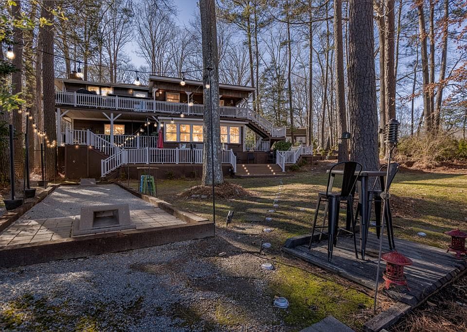 1st image of 102 Seminole Trl #26