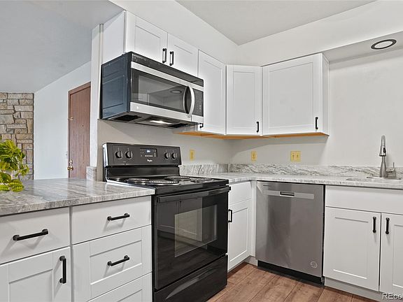 5th image of 341 Wright Street #204