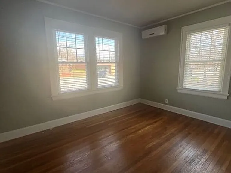 701 E Main Condos — Photo 39