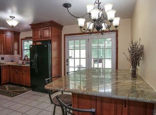 26 Morning Dove Rd, Naugatuck, CT 06770