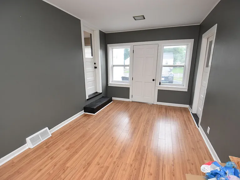 19585 Sunset Ln — Photo 6