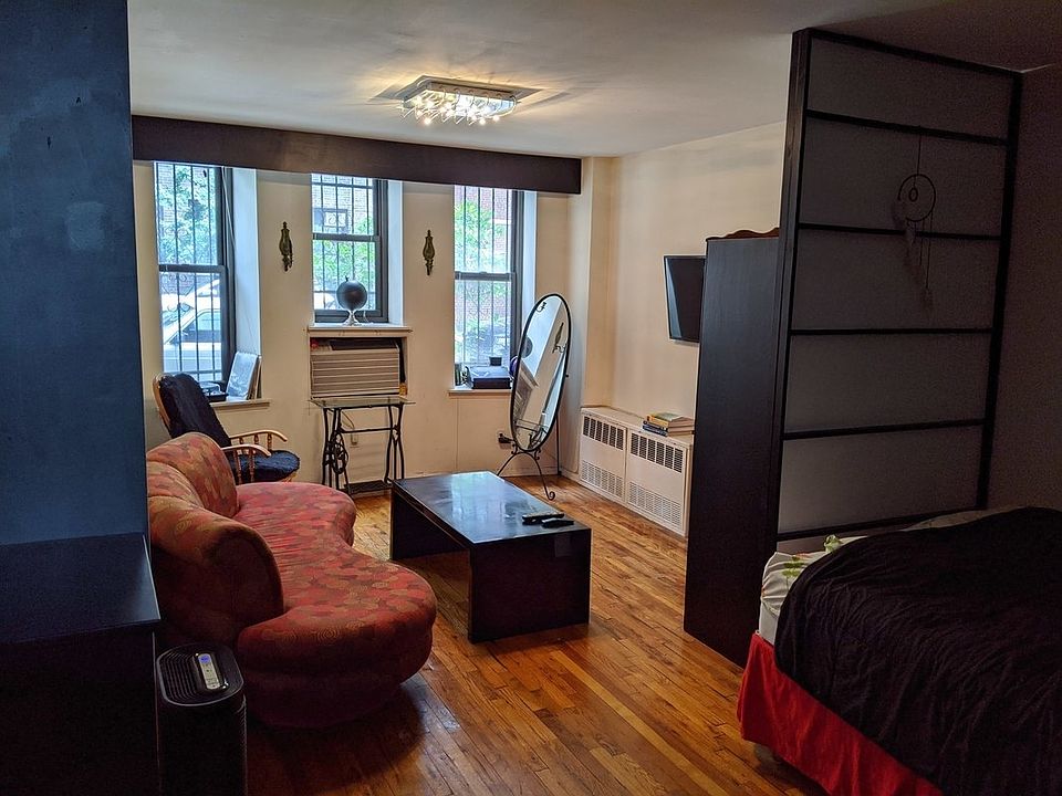1st image of 160 E 91st St APT 1F