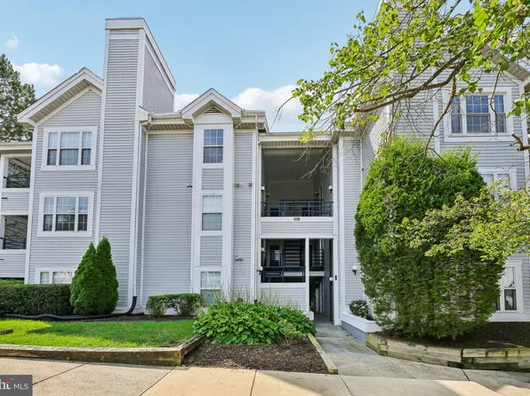 608 Rolling Hill Walk APT 201, Odenton, MD 21113