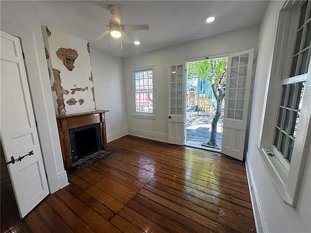 928 Kerlerec St — Photo 11