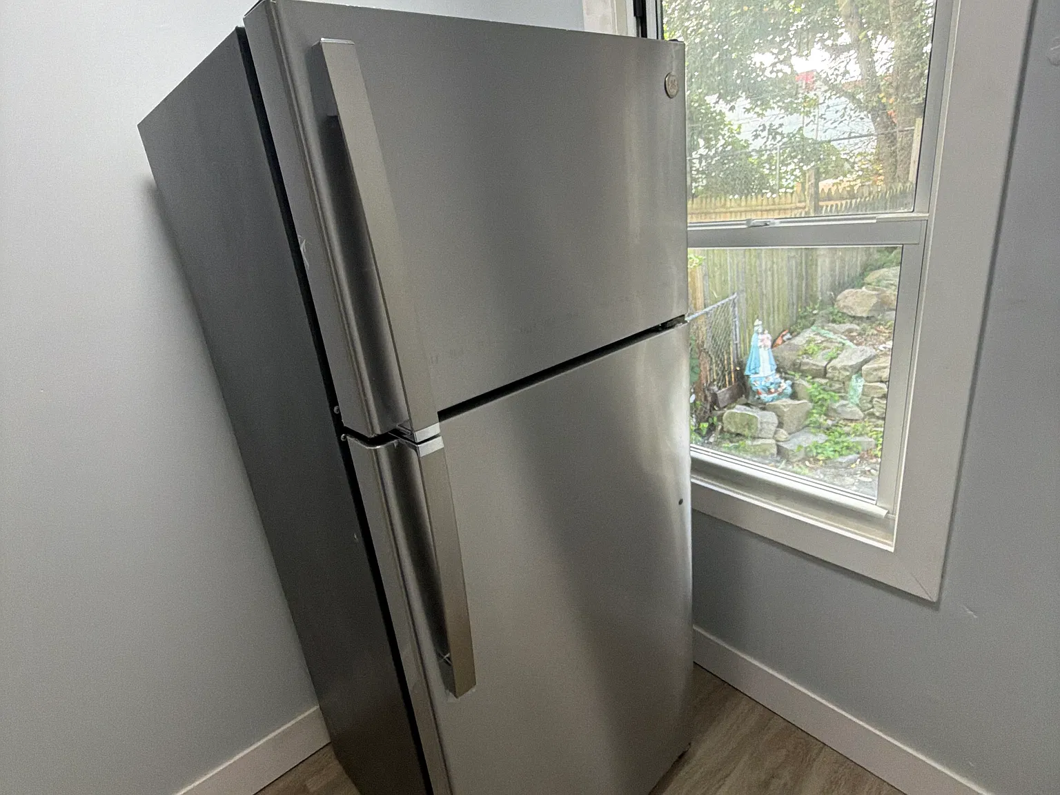 3 bed, $2,600 — Photo 3