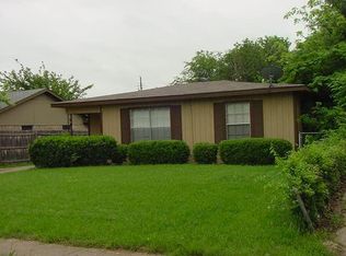 2103 San Antonio St, Grand Prairie, TX 75051