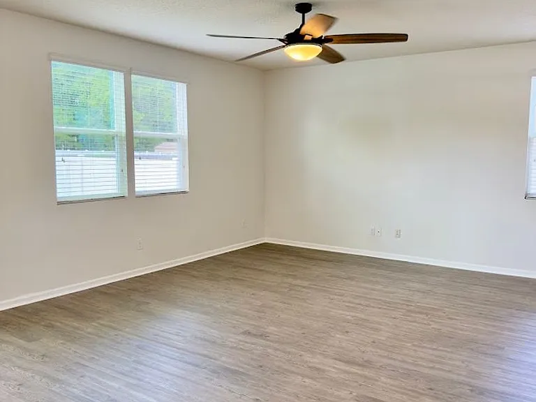 101 Cedar Breeze Dr — Photo 10