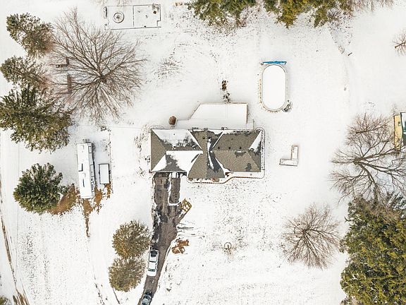 3rd image of 19750 Ivey Rd