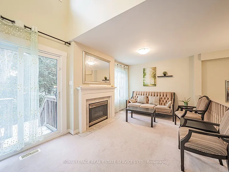 2250 Rockingham Dr #38 — Photo 13