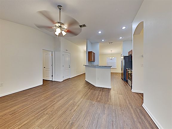 5th image of 12475 Sugarberry Way