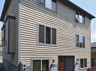 6746 14th Ave NW #B, Seattle, WA 98117