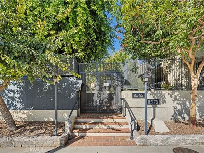 8575 Independence Ave APT 11, Canoga Park, CA, 91304