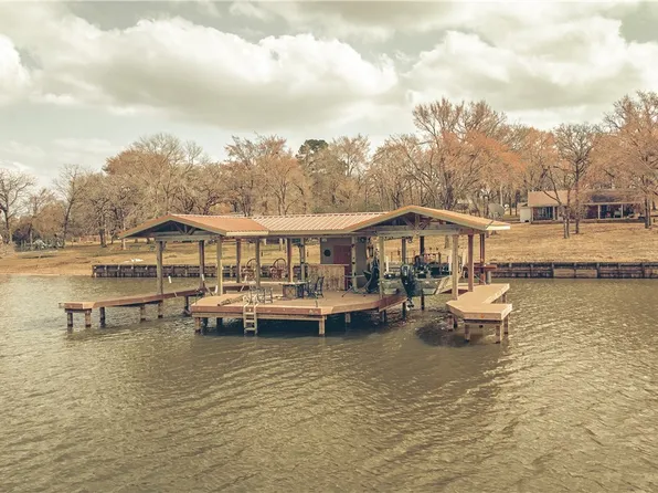 290A Lcr 749 Rd, Groesbeck, TX 76642