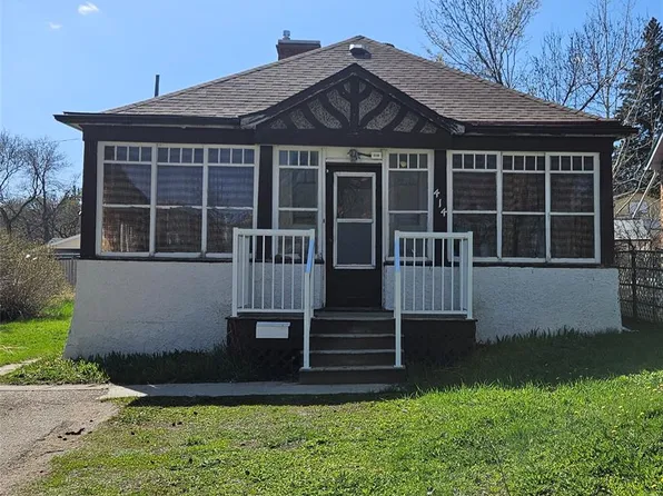 414 2nd AVENUE NW, Swift Current, SK S9H 0P3