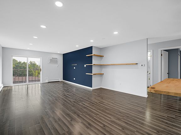 5th image of 1133 S Finley Rd APT 310