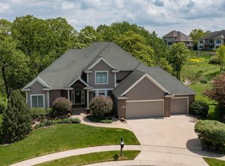 318 Bunker Ln SW, Rochester, MN 55902