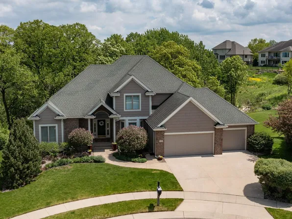 318 Bunker Ln SW, Rochester, MN 55902