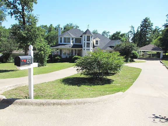 3rd image of 850 County Road 4204