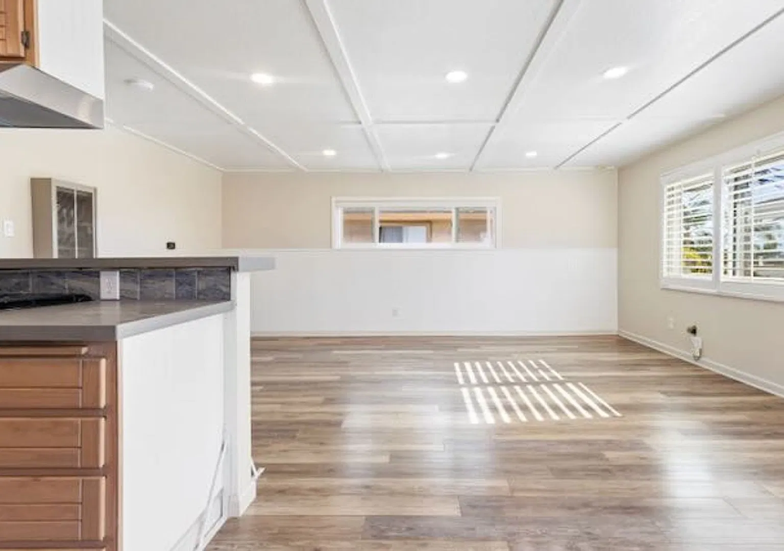 307 Avenida Santa Barbara — Photo 4