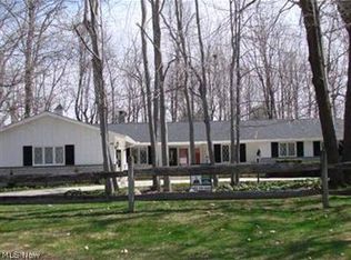 753 Kenwood Dr, Gates Mills, OH 44040
