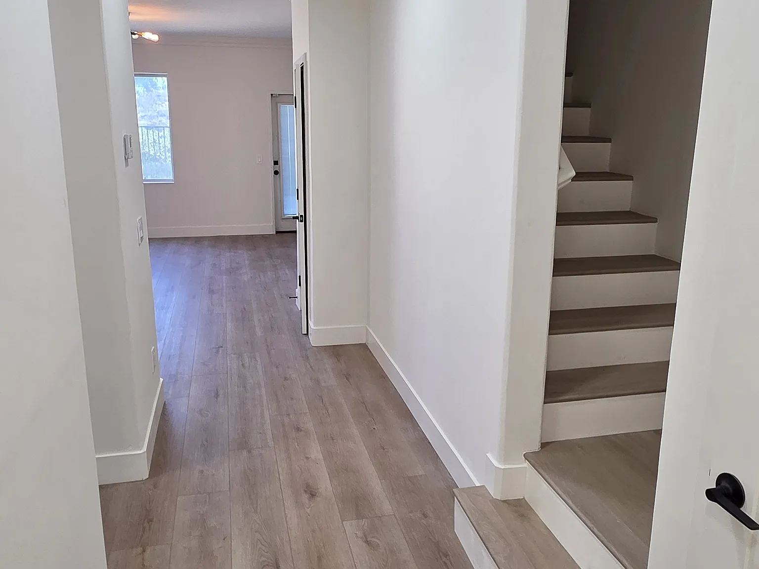 3 bed, 2.5 bath, 1525 sqft, $3,995 — Photo 4