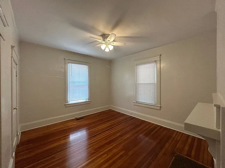 1308 W Chapel Hill St — Photo 10