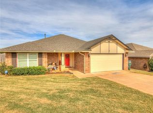 10803 Turtle Back Dr, Midwest City, OK 73130
