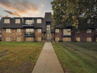 119 Riviera Dr #20, Saint Clair Shores, MI, 48080