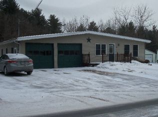 88 Banker Rd, Morrisonville, NY 12962