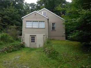 1281 Dulancey Dr, Portage, PA 15946