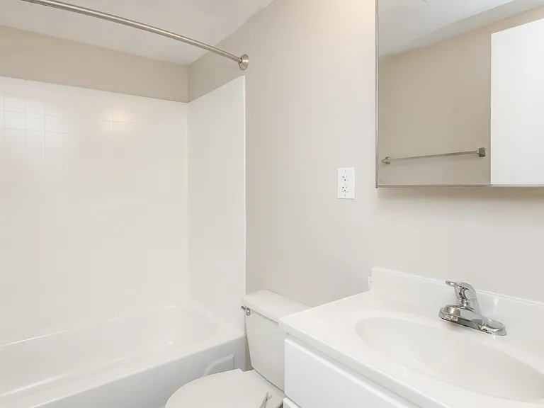 Valley Terrace — Photo 16