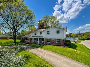 5886 Sutters Ln, Bloomfield Hills, MI