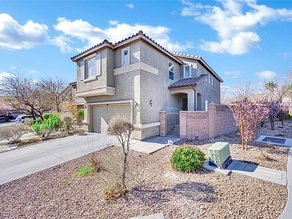 3rd image of 8004 Farthings Hill Dr
