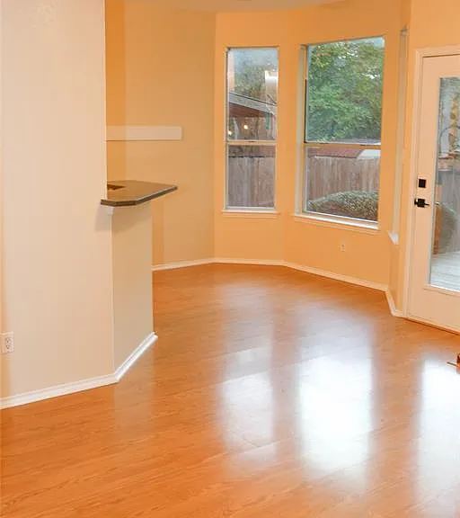7515 Windrush Dr — Photo 27