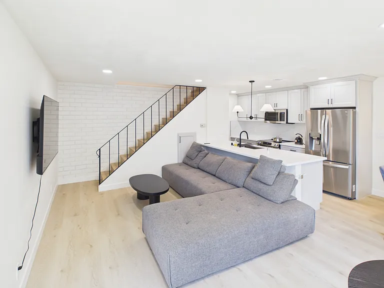 9059 Pinata Way #2 — Photo 2