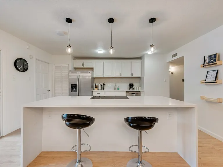 Millwood Dr — Photo 15