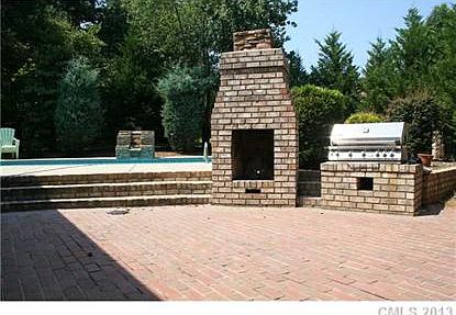 5th image of 1203 Churchill Downs Dr