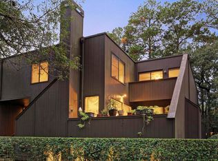 192 Litchfield Ln, Houston, TX 77024