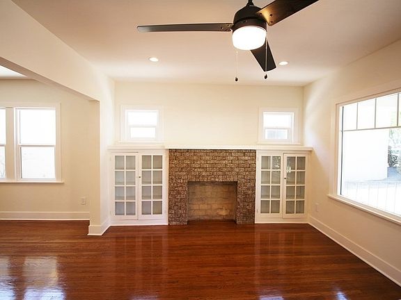 2nd image of 856 W Colorado Blvd #1