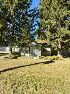 8239 Morrish Rd, Flushing, MI, 48433