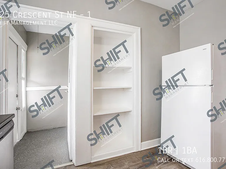 325 Crescent St NE #1 — Photo 13