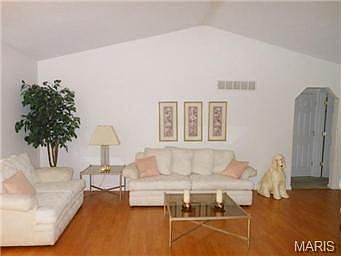 4th image of 10432 Chardonniere Dr