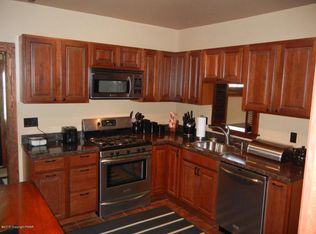 606 Mahoning St, Lehighton, PA 18235