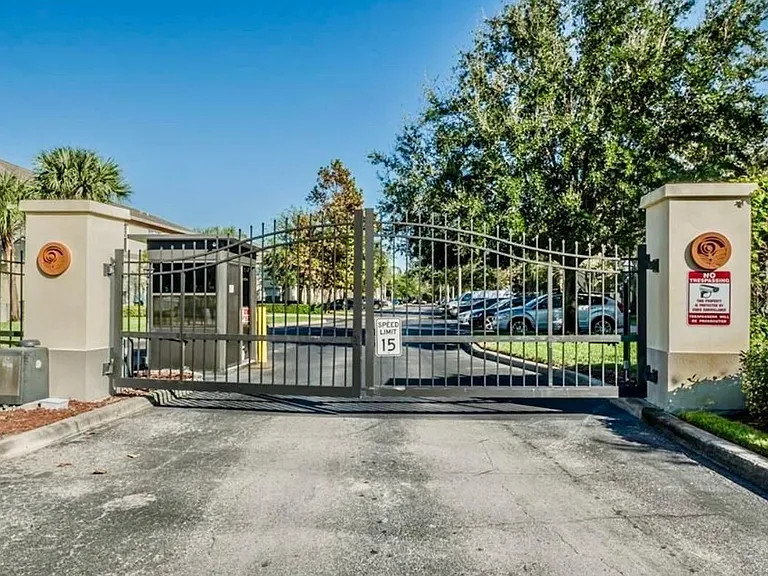 3857 Island Way — Photo 34